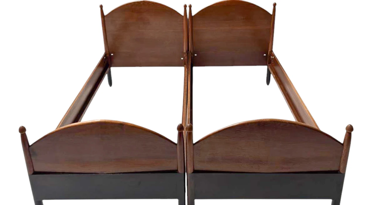 Willem Penaat Art Deco Amsterdamse School Twin Beds for Metz & Co., 1920s